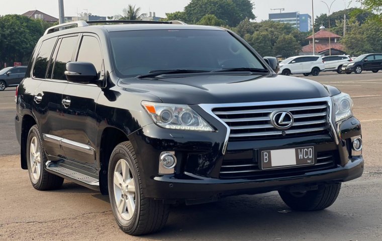 LEXUS LX570 AT HITAM 2012 READY TO USE