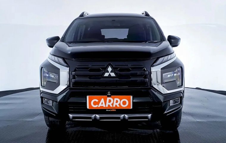 Mitsubishi Xpander Cross Premium AT 2022 Hitam