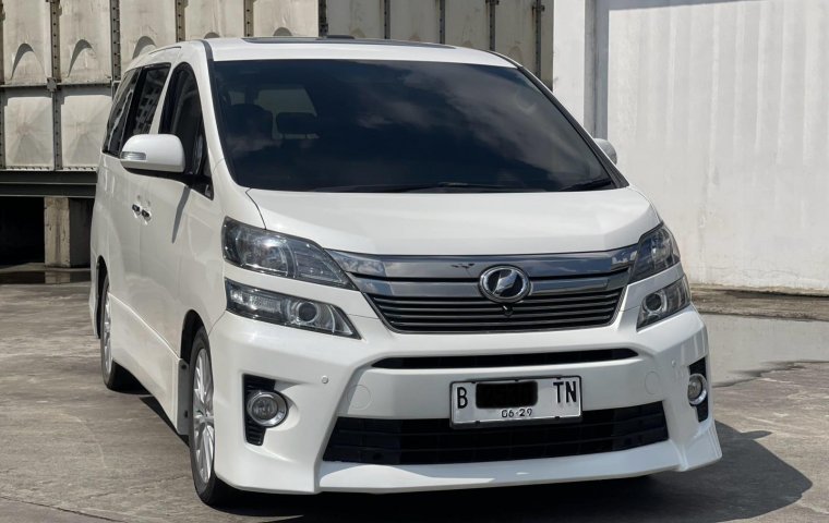 TOYOTA VELLFIRE ZG PREMIUM SOUND AT PUTIH 2014 UNIT SIAP PAKAI