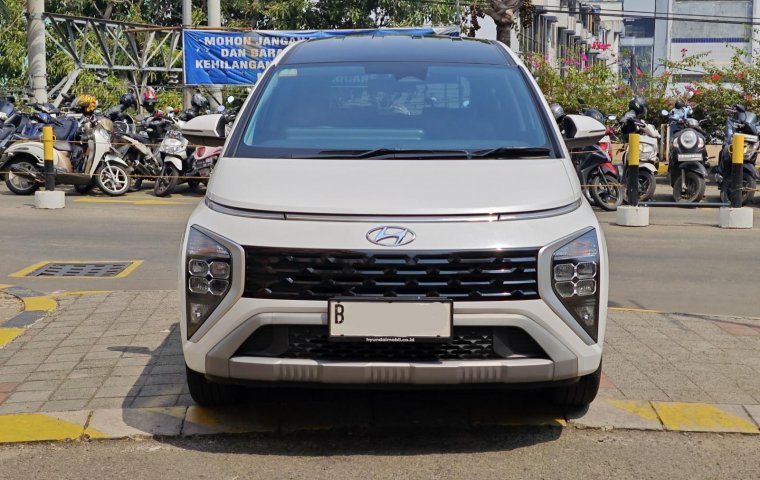 Hyundai STARGAZER prime 2022 dp ceper km 20rb bs TT