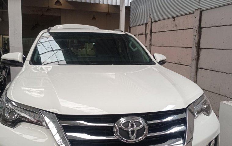 Toyota Fortuner 2.4 G AT 2019