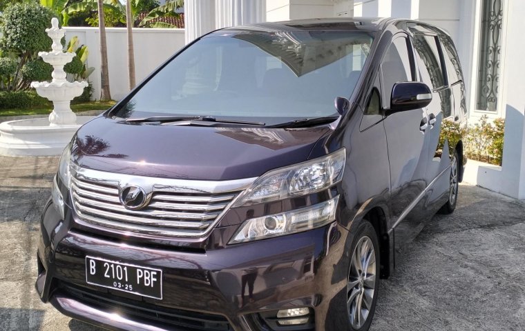 Vellfire CBU 2011