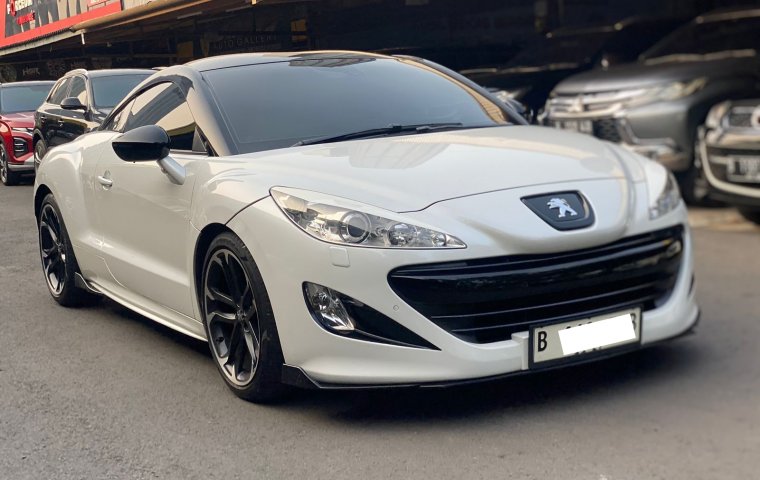 Peugeot RCZ 2012