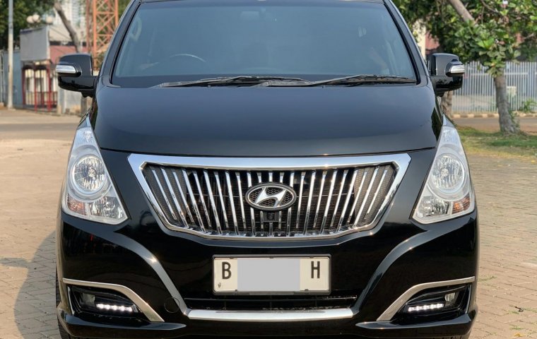 Hyundai H-1 Royale Bensin 2018