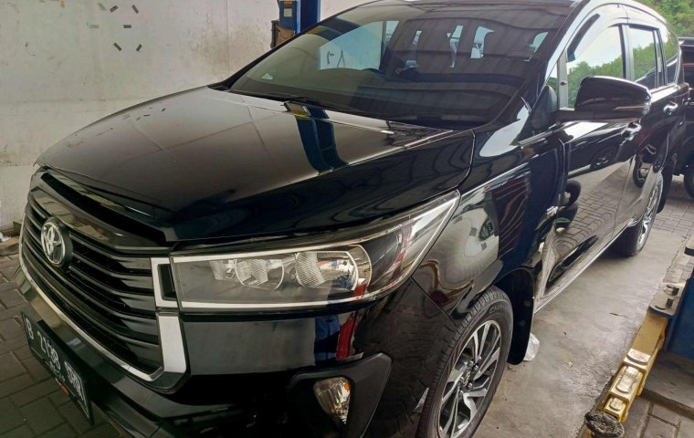 Toyota Innova 2.0 G AT 2021 Hitam