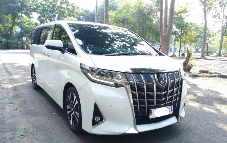 ALPHARD G ATPM AT PUTIH 2020