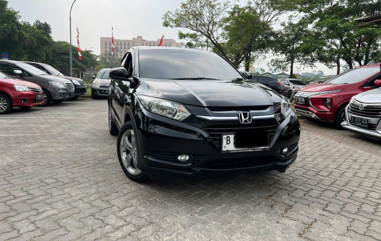 Honda HR-V E CVT 2018 CVT AT Hitam