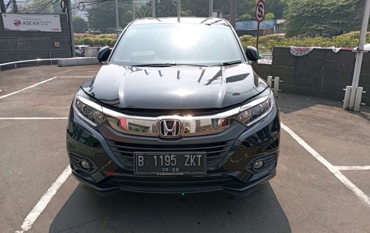 Promo Honda HR-V 1.5 E CVT 2021 Hitam *code95ZKT