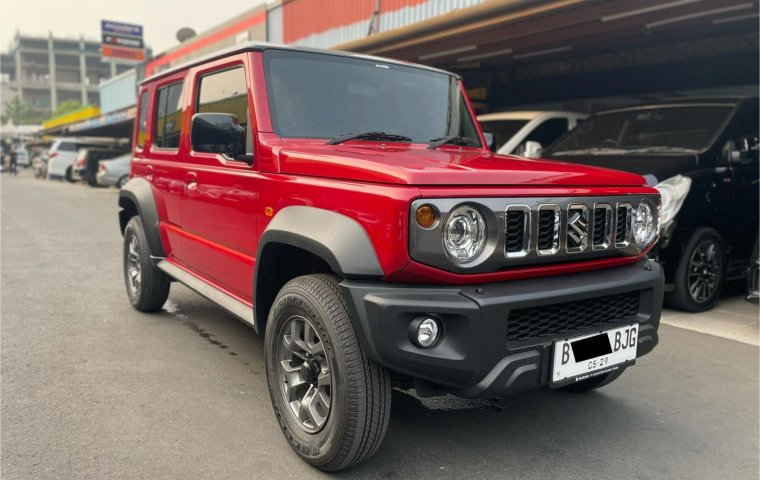 Suzuki Jimny AT 2023 Merah