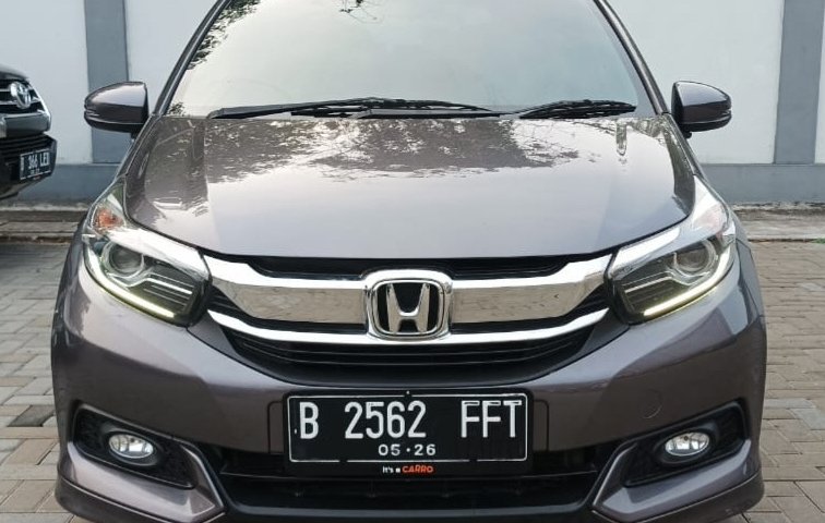 JUAL Honda Mobilio E MT 2020 Abu-abu