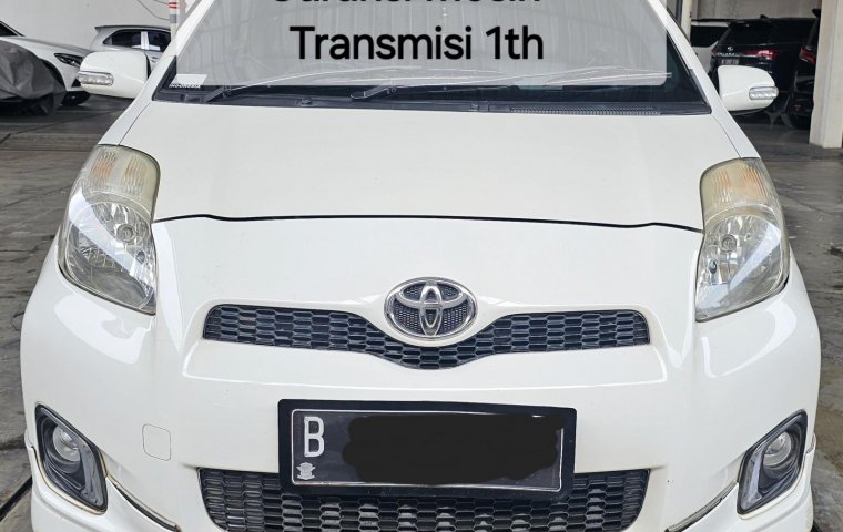 Toyota Yaris E A/T ( Matic ) 2012 Putih Mulus Siap Pakai Good Condition