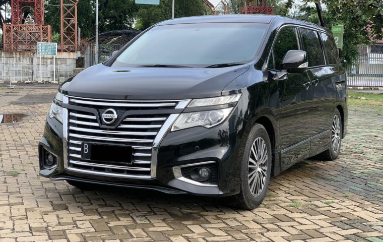 Promo Nissan Elgrand HWS 2014 murah