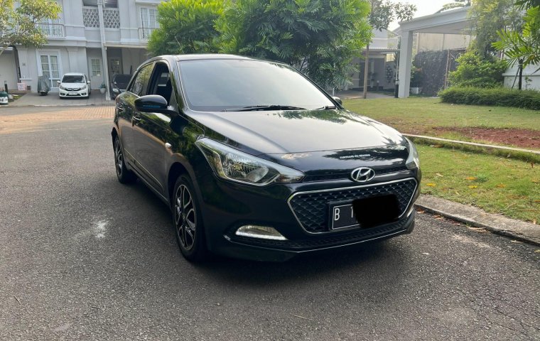 Hyundai I20 GL 2016 Manual Hitam KM 26rb Istimewa