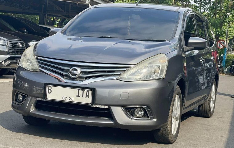 Jual mobil Nissan Livina 2015