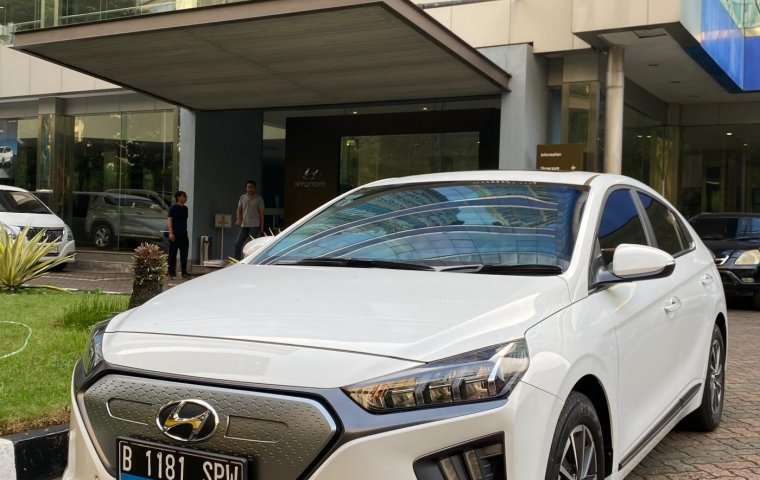 Hyundai Ioniq Signature 2021 Putih