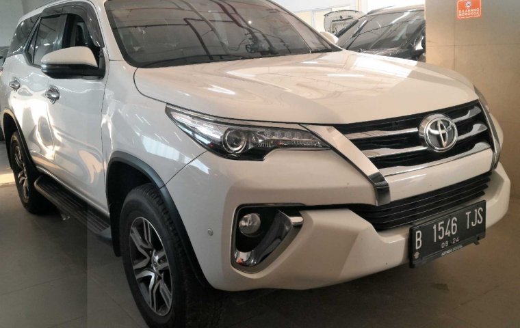 Toyota Fortuner 2.4 G AT 2019 Putih