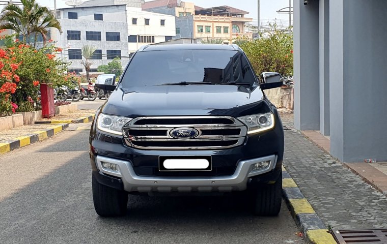 Ford Everest Titanium Plus 2015 diesel sunroof cash kredit proses bisa dibantu