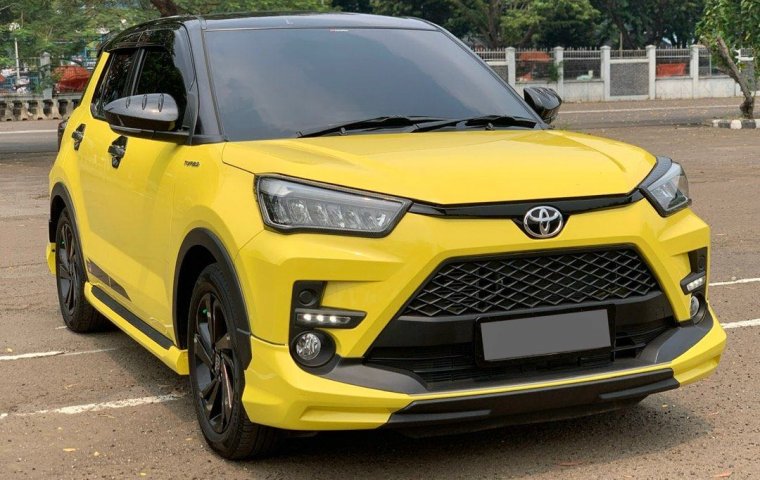 TOYOTA RAIZE GR SPORT AT KUNING 2022 KONDISI TERAWAT