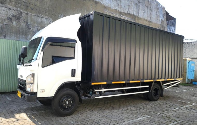 murah & ban baru isuzu elf giga nmr long cdd box besi 2023 bok