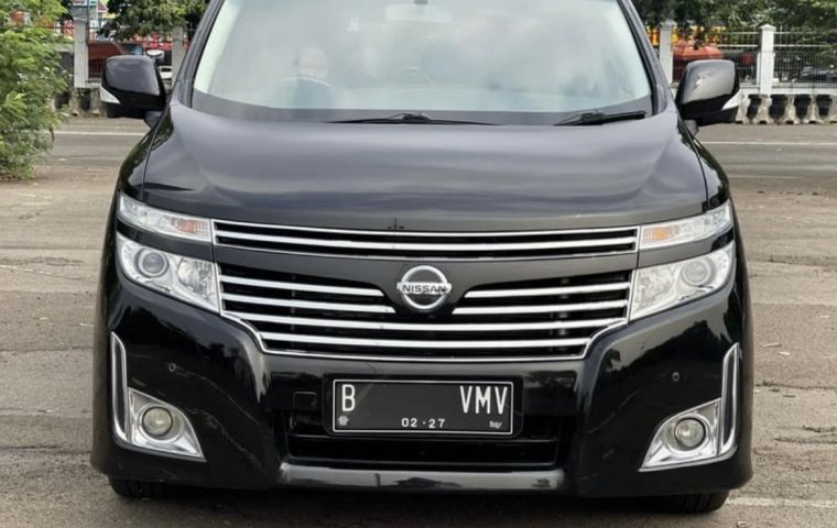 Nissan Elgrand Highway Star 2013 MPV