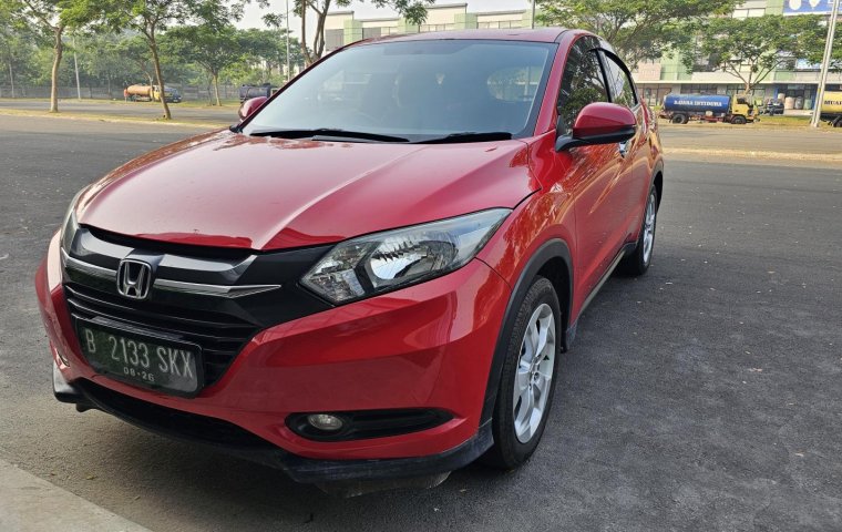 Jual mobil Honda HR-V E CVT 2016 Merah Full Record TDP MINIM