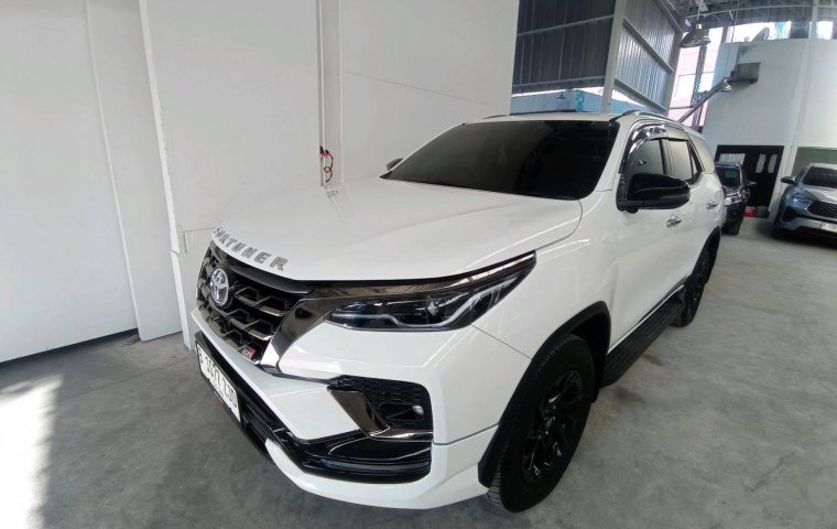 Toyota Fortuner New  4x4 2.8 GR Sport A/T DSL GR SPORT