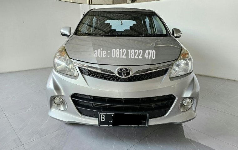 Toyota Avanza Veloz 1.5 AT ( Matic ) 2013 Silver km 129rban  tangerang