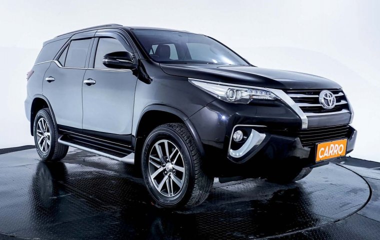 JUAL Toyota Fortuner 2.4 VRZ AT 2019 Hitam