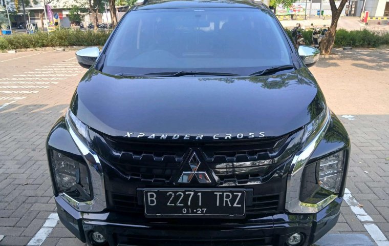 Mitsubishi Xpander Cross Premium Package AT 2021 Hitam