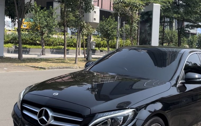 Mercedes-Benz C-Class C 200 Avantgarde Line 2018 Sedan