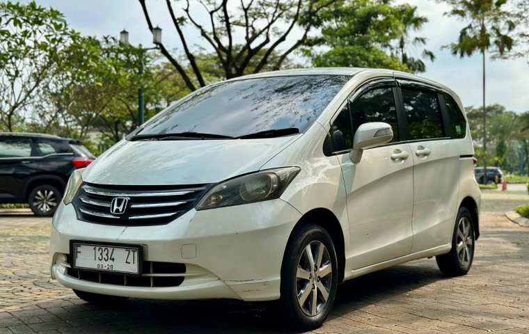 Honda Freed PSD 2012 terawat