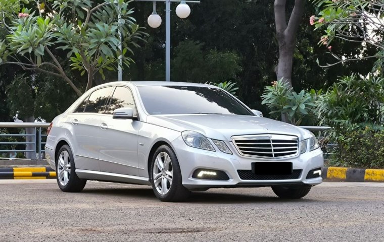 Mercedes-Benz E-Class 250 2010