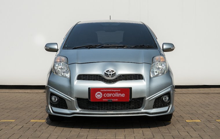 Toyota Yaris S TRD 1.5 MT	2013 Silver - Pajak Aman - Mobil Murah Bergaransi