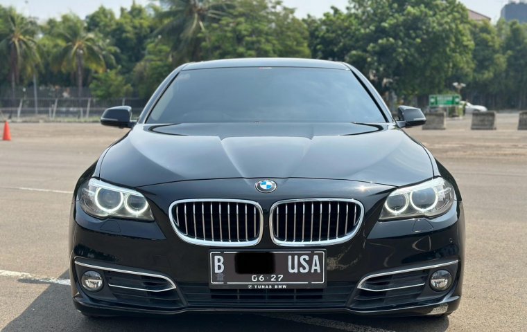 BMW 520i AT HITAM 2016 MEWAH DAN HARGA TERJANGKAU!!