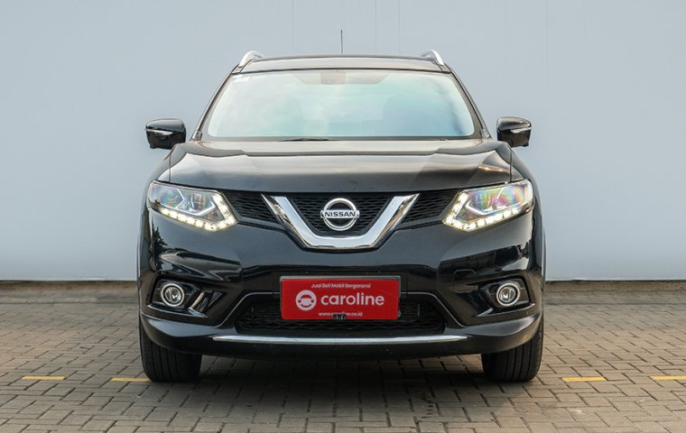 Nissan X-Trail 2.5	AT 2016	Hitam - Pajak Panjang - TDP Rendah