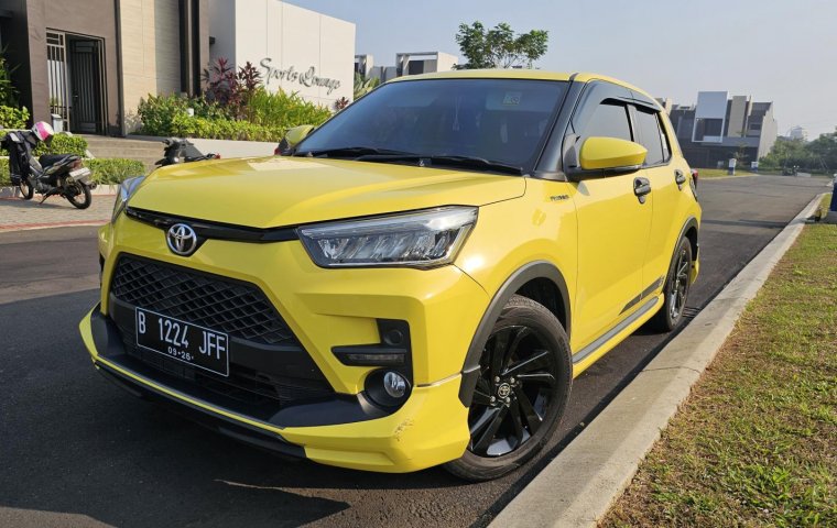 Dijual Toyota Raize 1.0 GR Turbo 2021 KM50Rbuan TGN PERTAMA SIAP PAKe