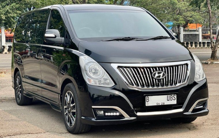 HYUNDAI H1 ROYALE DIESEL AT HITAM 2018 PROMO