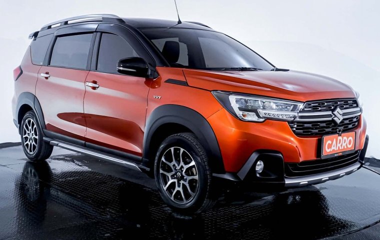 JUAL Suzuki XL7 Alpha AT 2022 Orange