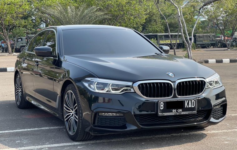 BMW 530i AT HITAM 2020 KONDISI TERAWAT