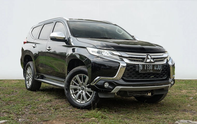 Mitsubishi Pajero Sport Exceed 2.5 AT 2019 - Garansi 1 Tahun