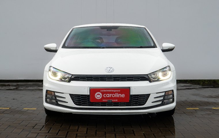 Volkswagen Scirocco TSI 1.4 AT 2016 Putih - TDP Rendah - Mobil Bekas Berkualitas