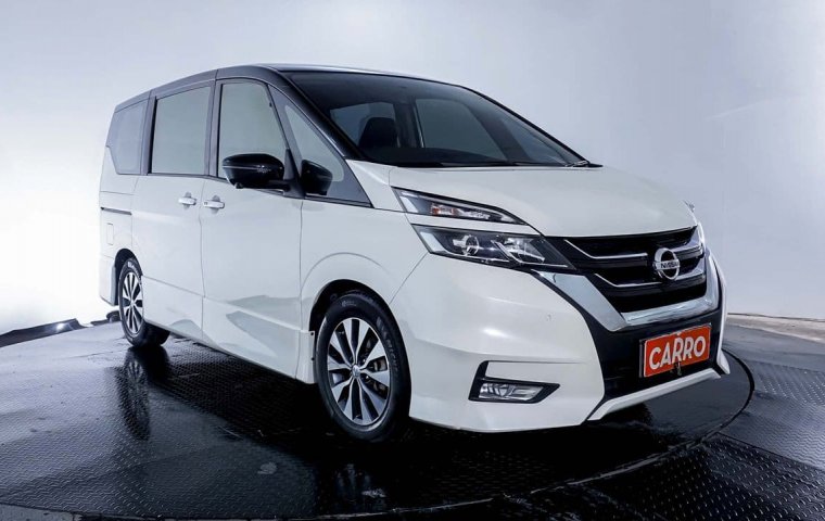 JUAL Nissan Serena 2.0 HWS AT 2019 Putih