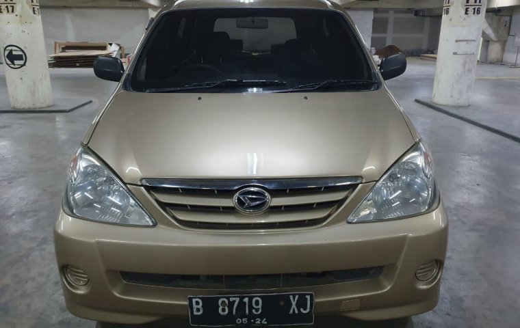 Daihatsu Xenia Li Manual DELUXE 2005