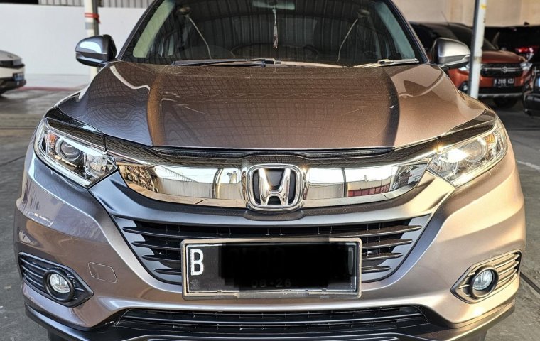 Honda HRV E A/T ( Matic ) 2021 Abu2 Mulus Km 18rban Siap Pakai