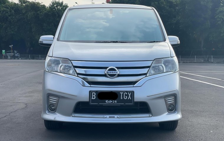 NISSAN SERENA HWS AT SILVER 2013