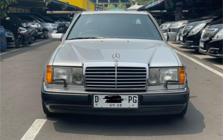 Mercedes-Benz 300CE C124 3.0 Automatic 1986