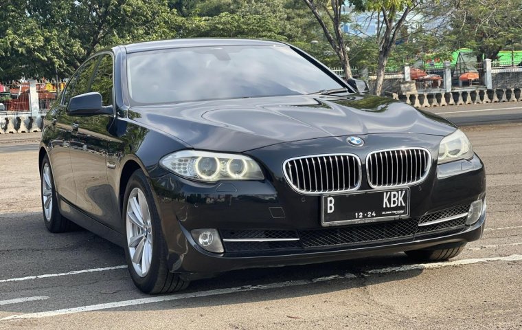 BMW 5 Series 520d 2013 Hitam