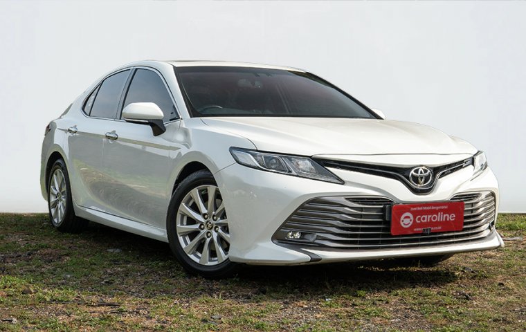 Toyota CAMRY V 2.5 AT 2020 - B1886UAH - pajak panjang 