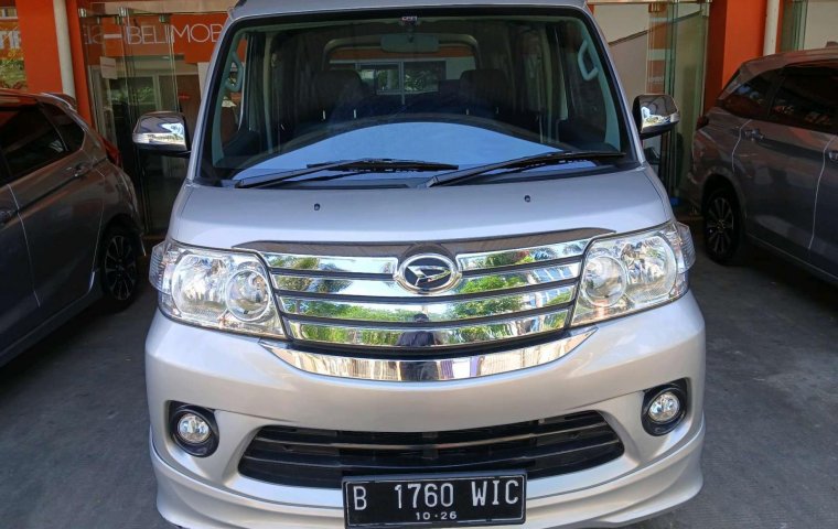 Daihatsu Luxio 1.5 X M/T 2021 silver