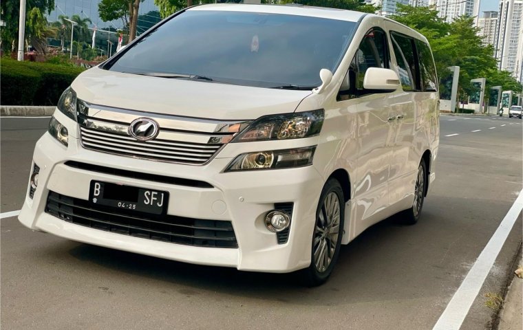 Toyota Vellfire Z 2015